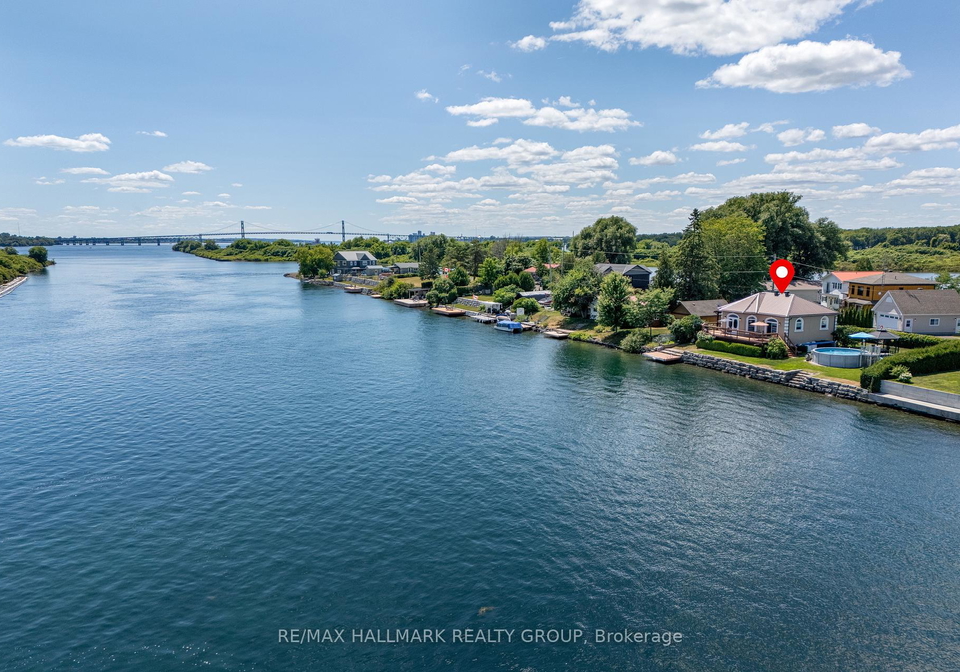 33-tuttle-point-edwardsburghcardinal-ontario-x12302320