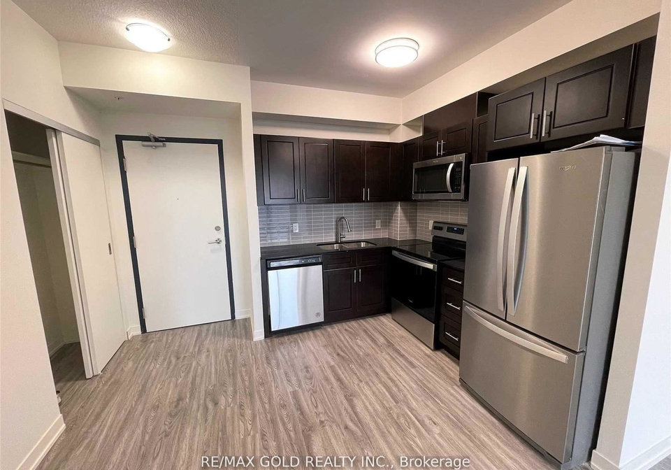128-king-street-n-n-waterloo-ontario-x12302362