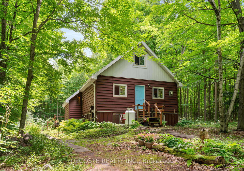 21870-conc-10-road-south-glengarry-ontario-x12302369