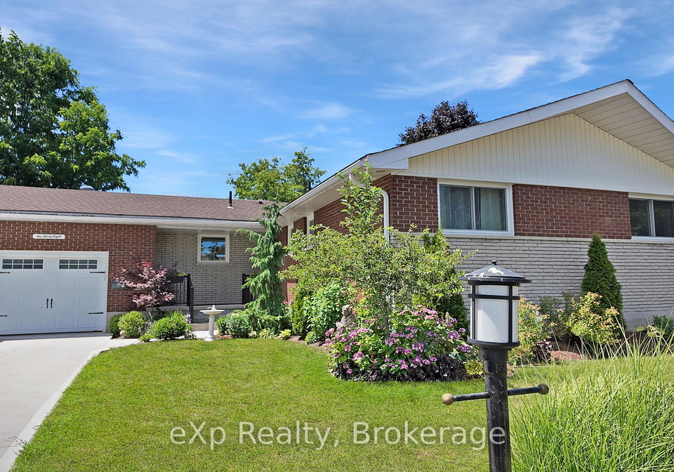 238-4th-avenue-hanover-ontario-x12302473