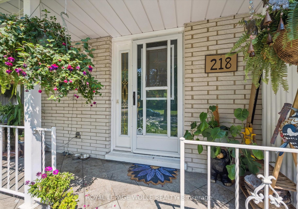 218-overlea-drive-kitchener-ontario-x12302486