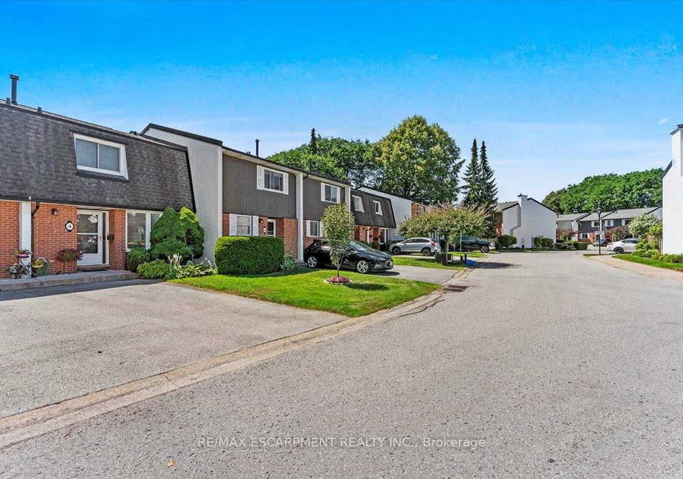 77-linwell-road-st-catharines-ontario-x12302525