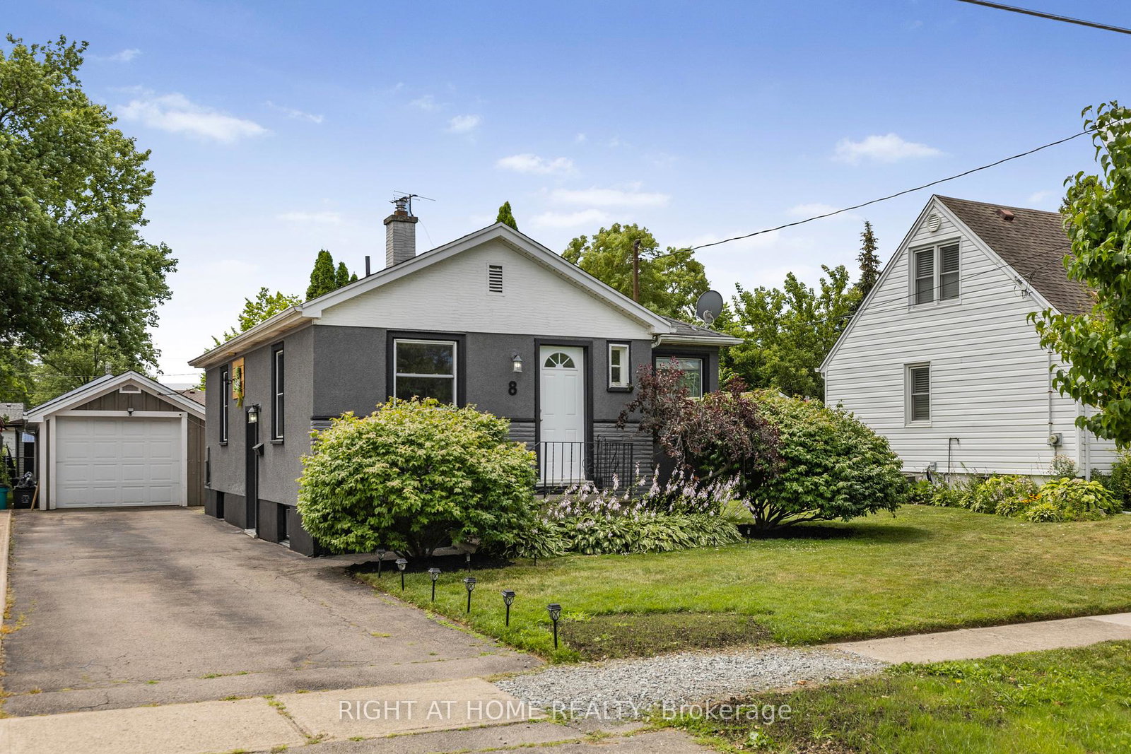 8-admiral-road-st-catharines-ontario-x12302551