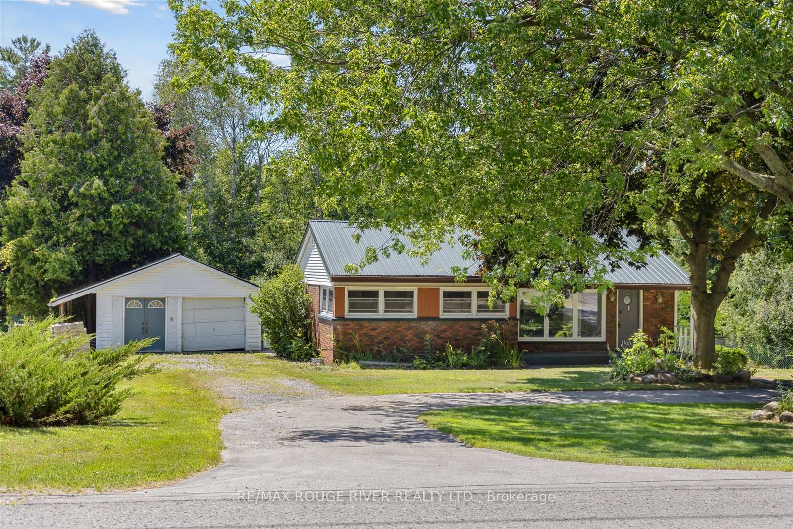 2726-division-street-hamilton-township-ontario-x12302591