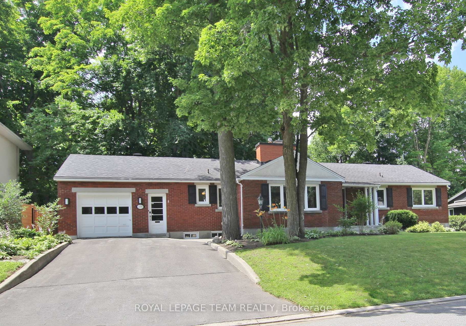 2176-woodcrest-road-ottawa-ontario-x12302820
