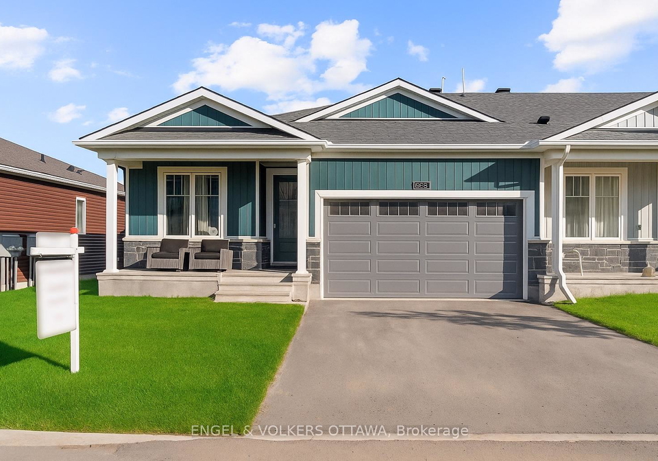 808-companion-crescent-ottawa-ontario-x12302879