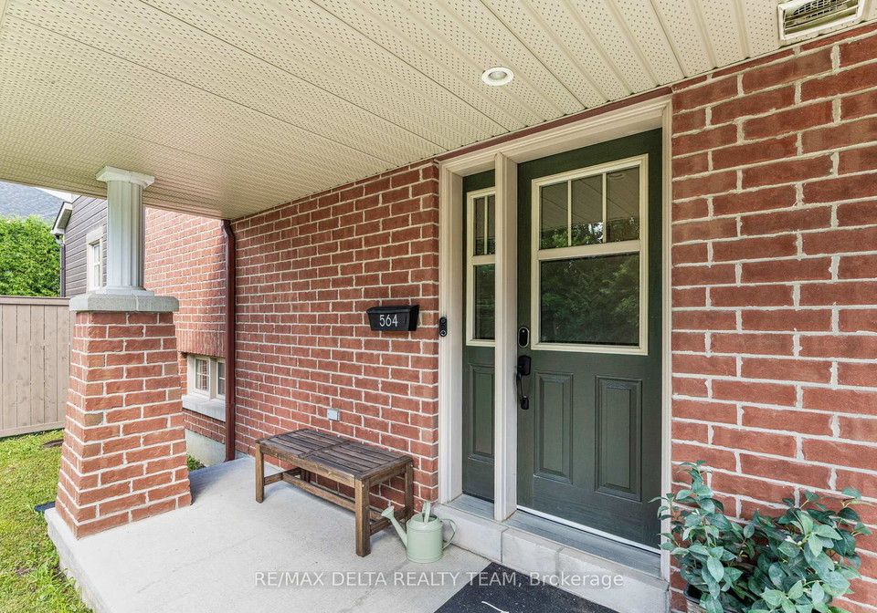 564-langelier-avenue-ottawa-ontario-x12302967