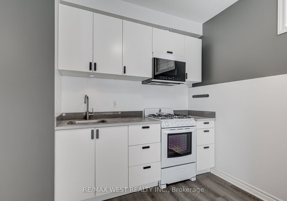 2607-sheffield-boulevard-london-south-ontario-x12303015