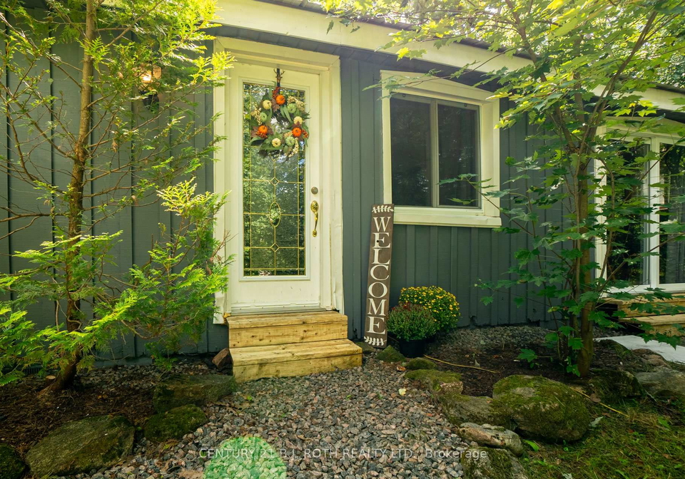 1002-wigwam-lodge-road-gravenhurst-ontario-x12303023
