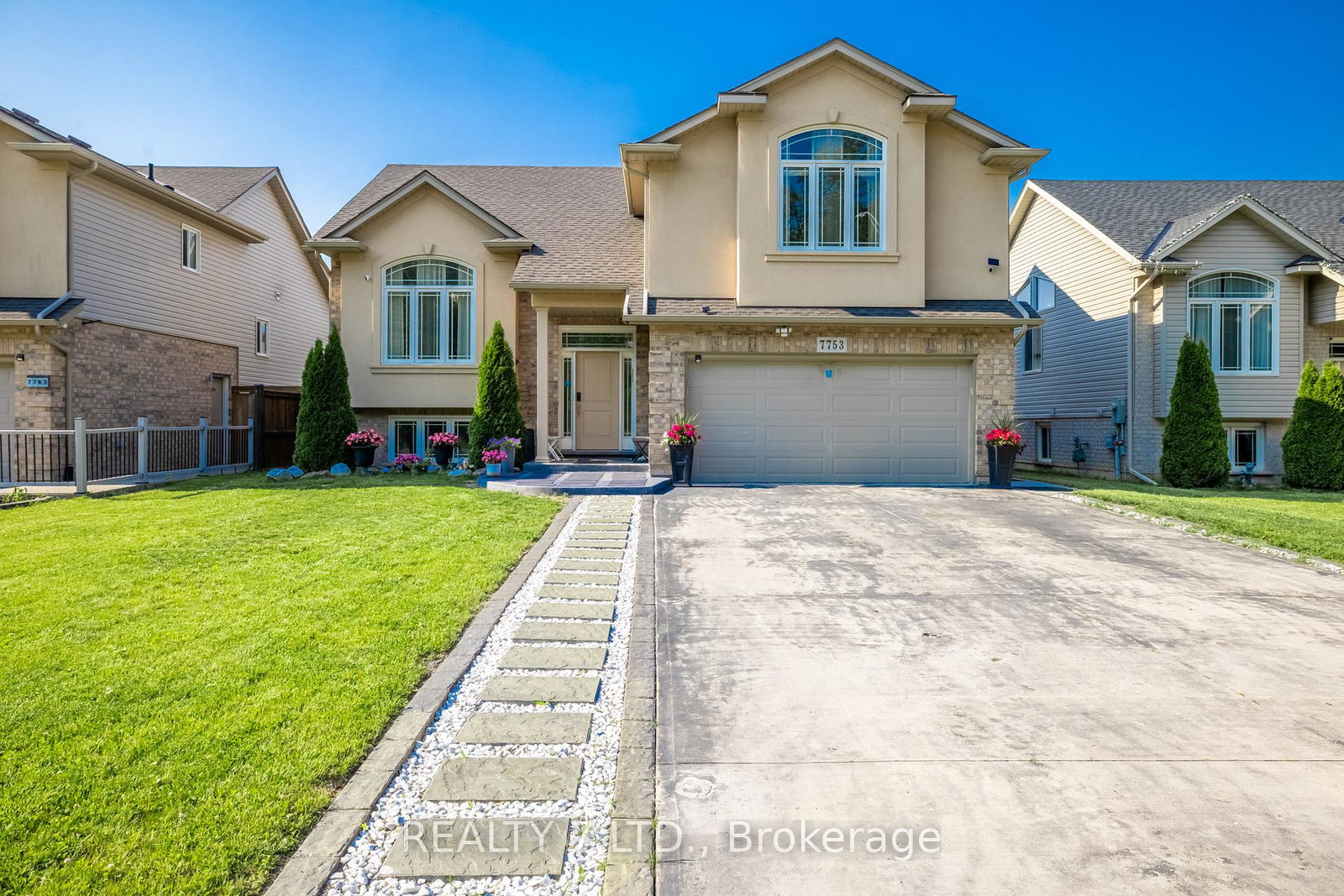 7753-oldfield-road-niagara-falls-ontario-x12303205