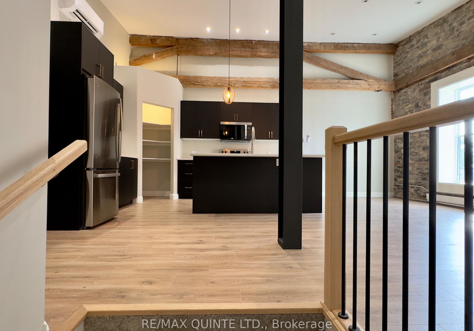 330-victoria-street-tweed-ontario-x12303224