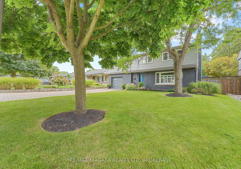 10-shepherds-circle-st-catharines-ontario-x12303252