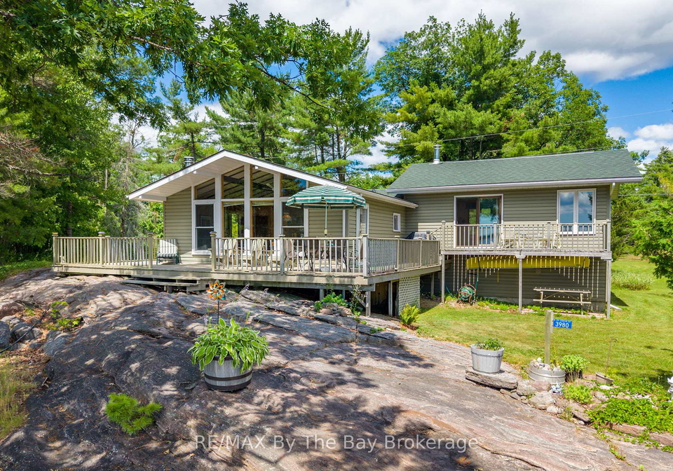 3980-is-390-na-georgian-bay-ontario-x12303306