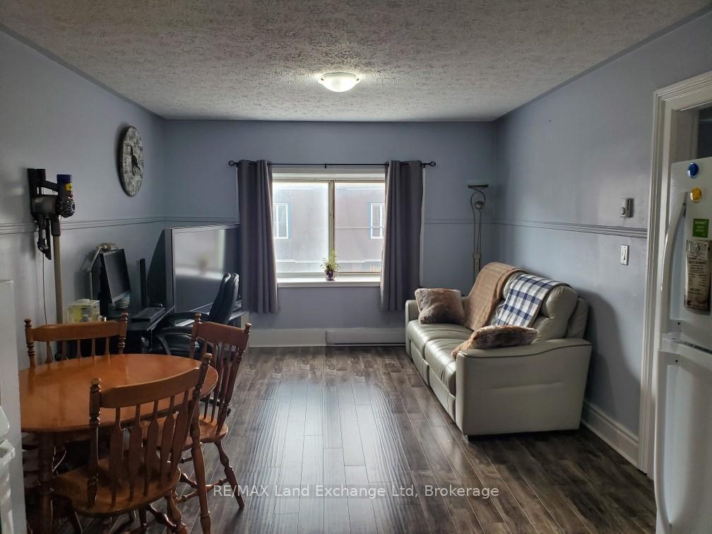 24josephine-street-north-huron-ontario-x12303314