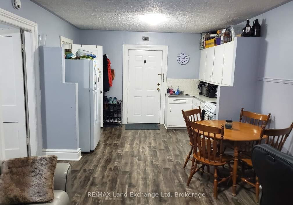 24josephine-street-north-huron-ontario-x12303314