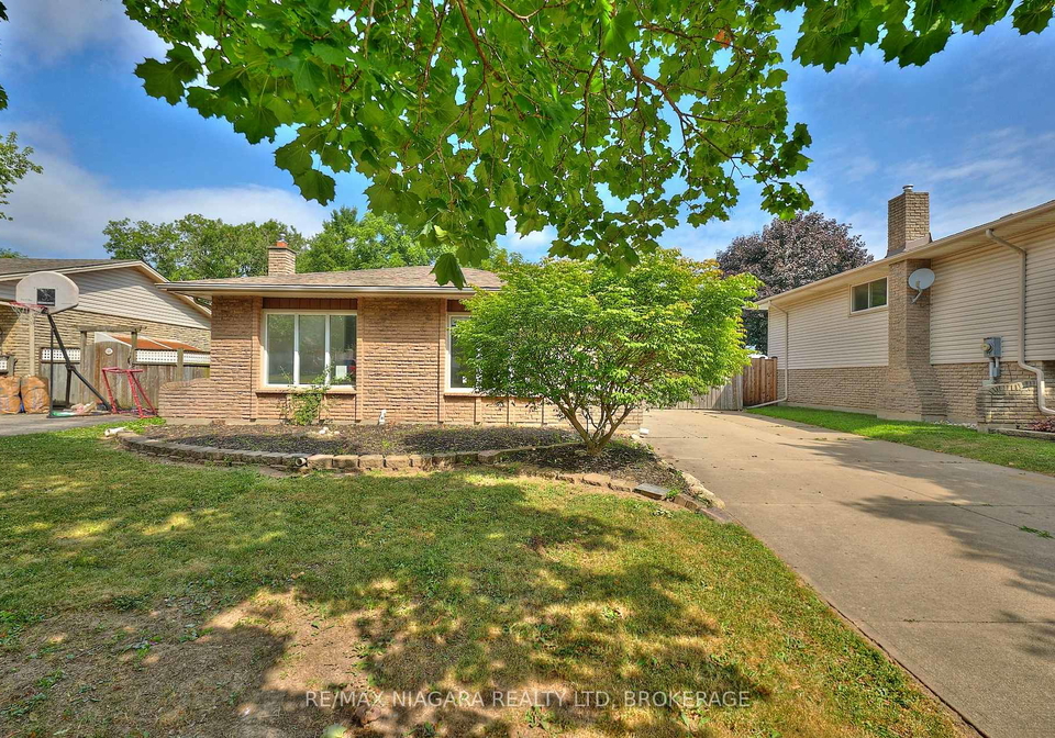 30-via-dell-monte-na-st-catharines-ontario-x12303332