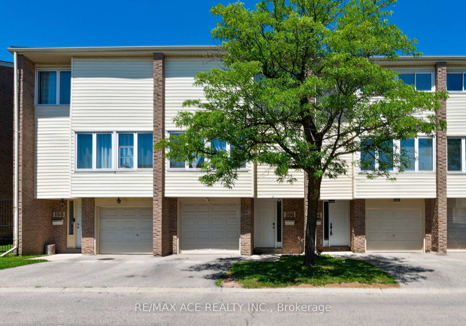 700-osgoode-drive-london-south-ontario-x12303426