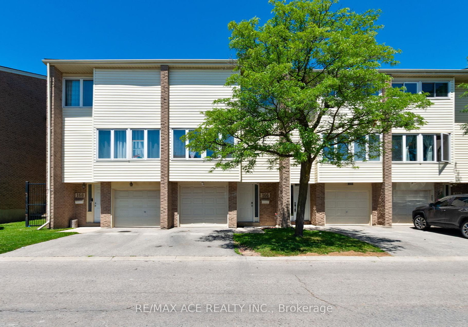700-osgoode-drive-london-south-ontario-x12303426