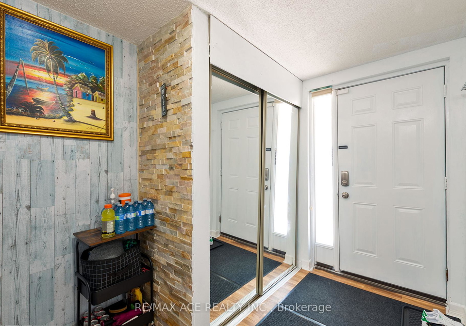 700-osgoode-drive-london-south-ontario-x12303426