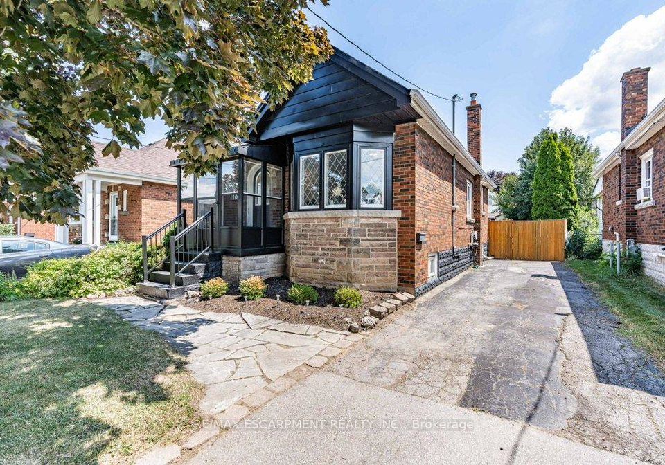 103-cameron-avenue-s-s-hamilton-ontario-x12303559