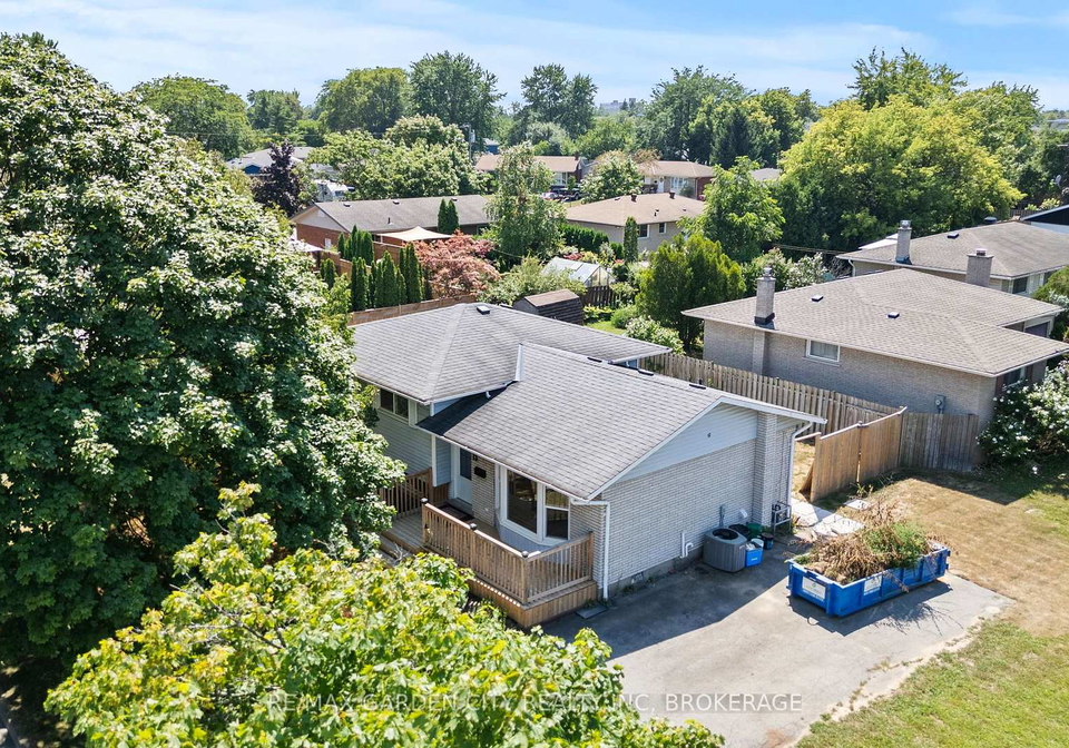 15-ancaster-boulevard-st-catharines-ontario-x12303685