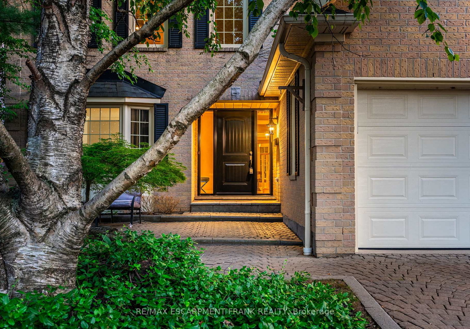 383-devonshire-terrace-hamilton-ontario-x12303740