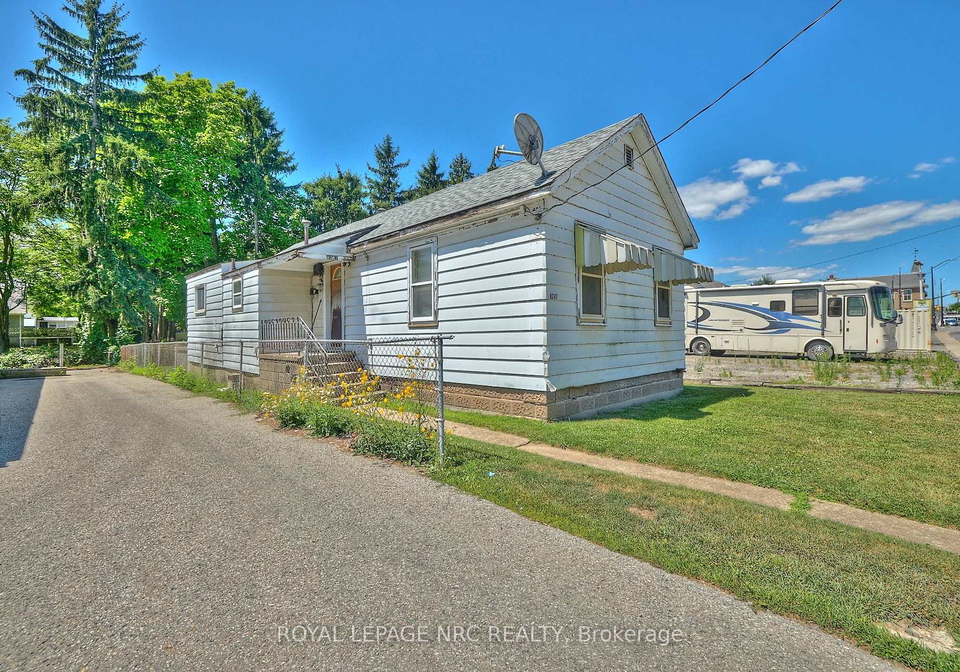 8742-willoughby-drive-niagara-falls-ontario-x12303771