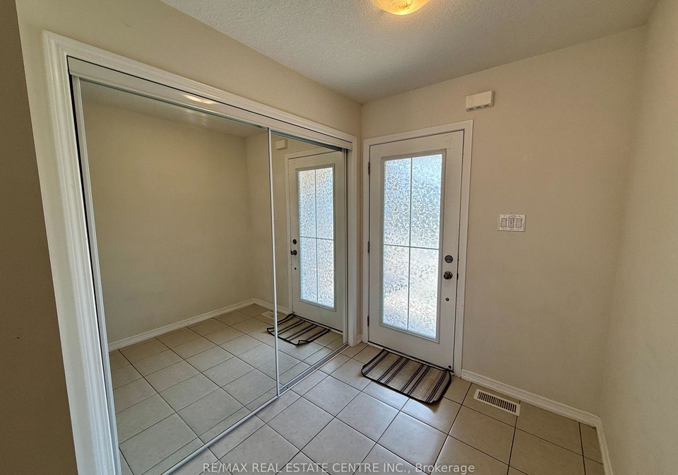 22-butcher-crescent-brant-ontario-x12303794