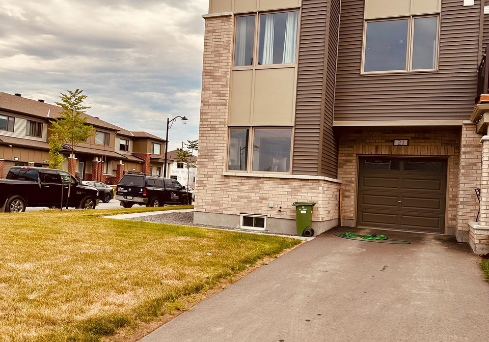 21-stitch-mews-street-ottawa-ontario-x12303907