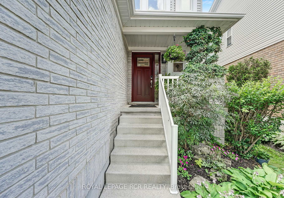 477-brigantine-drive-waterloo-ontario-x12303955