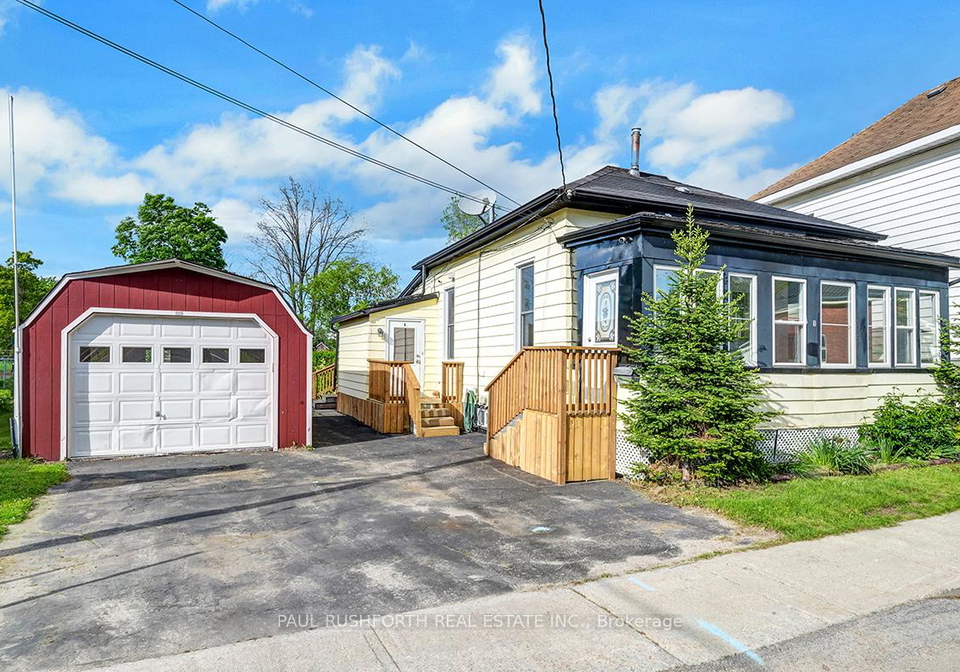 1-winnifred-street-s-s-smiths-falls-ontario-x12304138