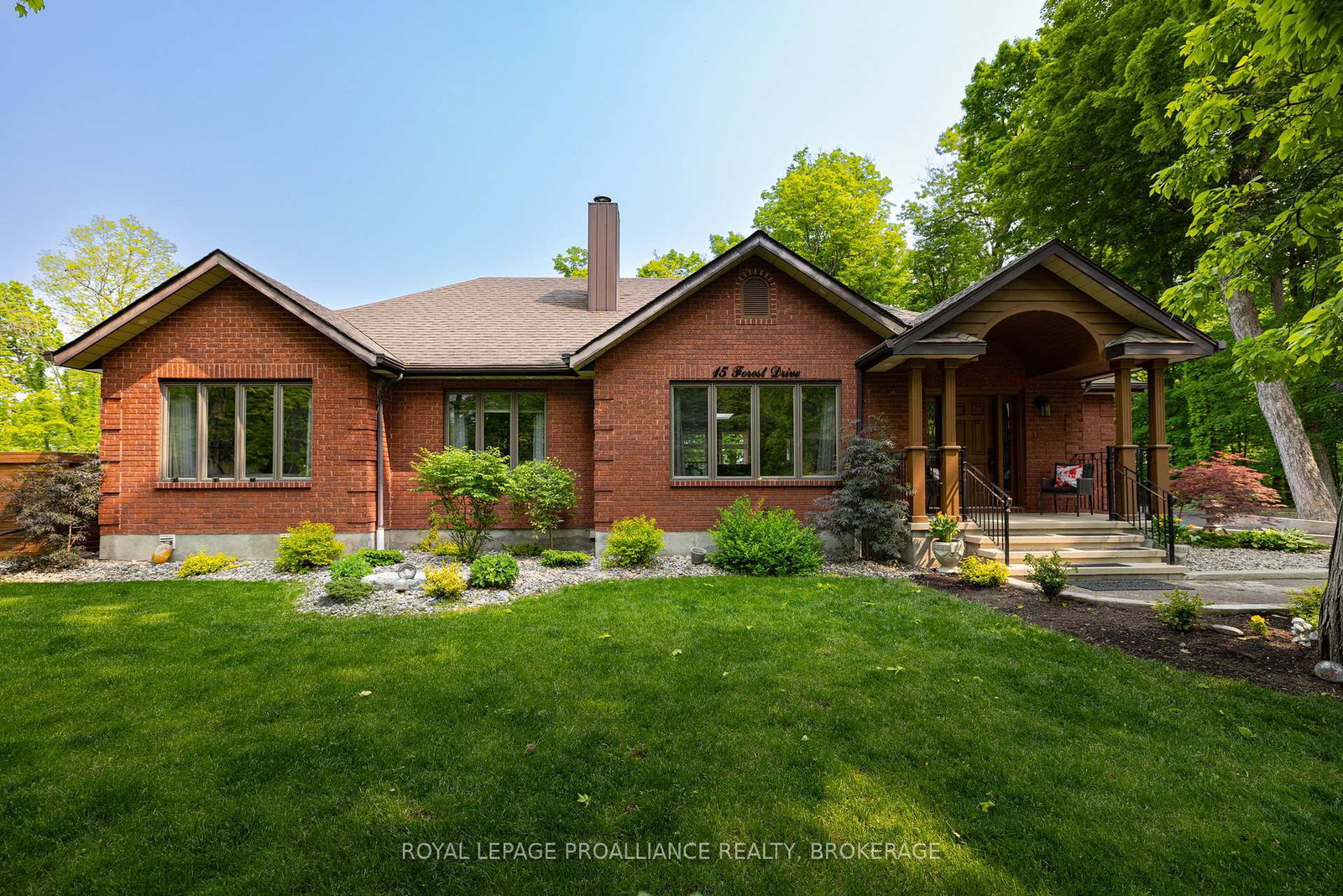 15-forest-drive-kingston-ontario-x12304192