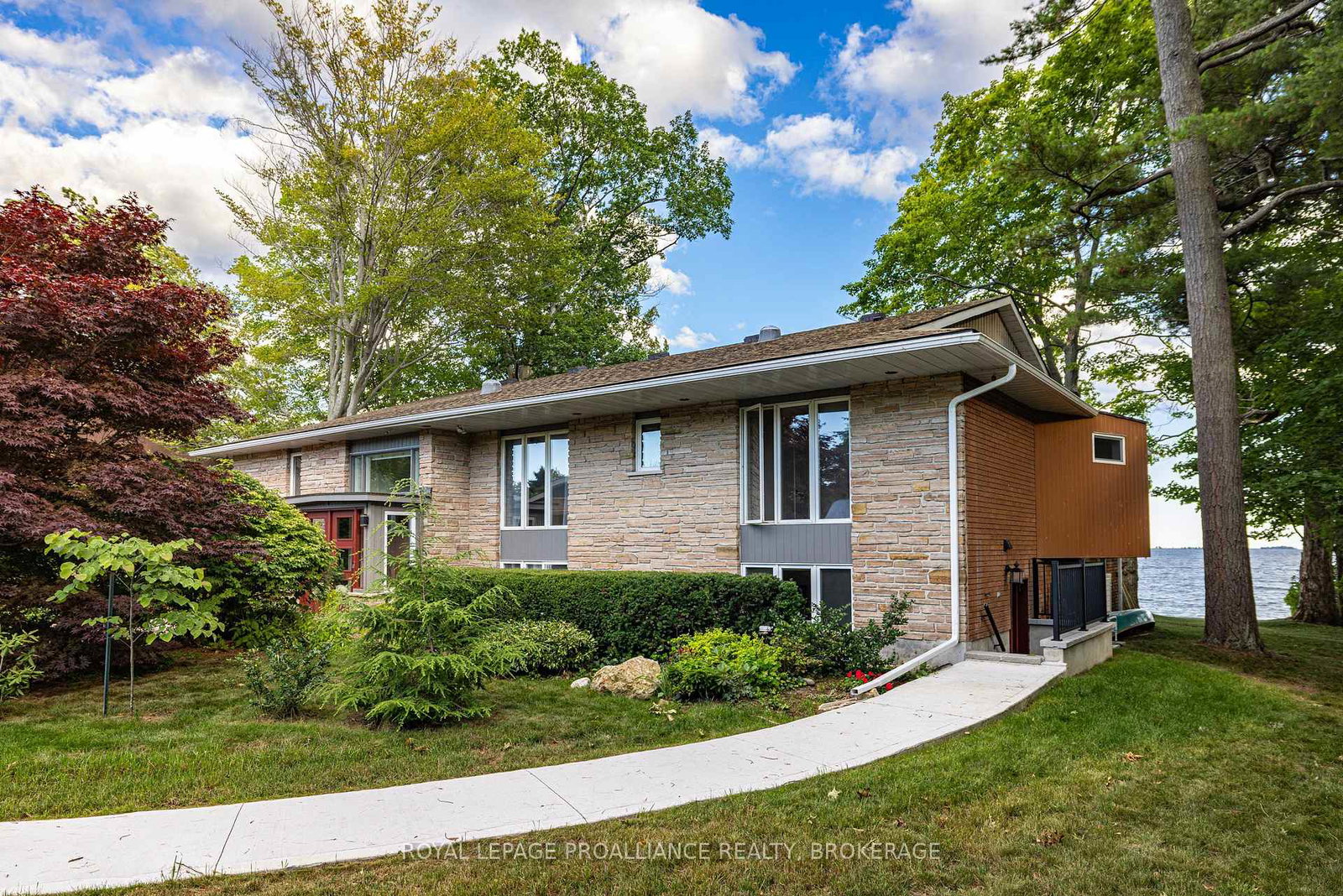 8-lakeshore-boulevard-kingston-ontario-x12304253