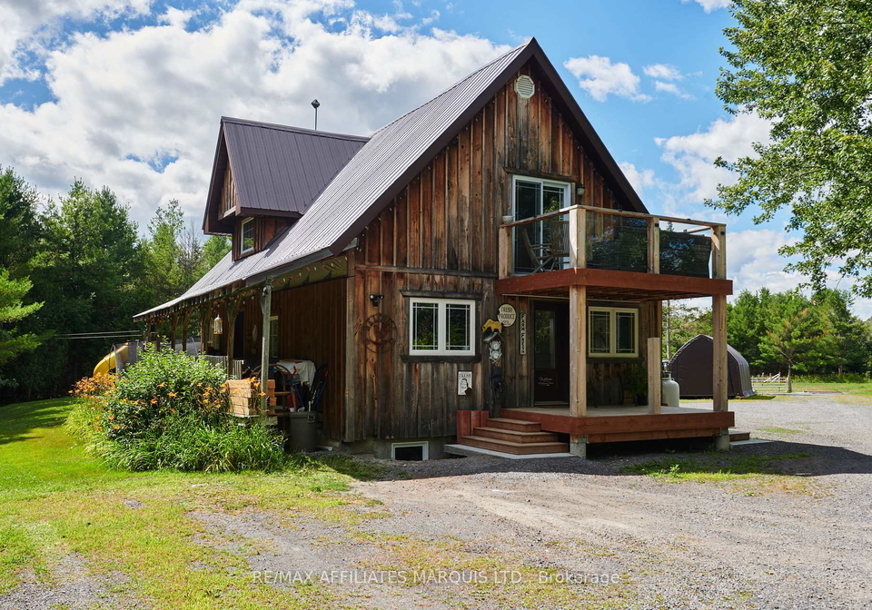 15763-county-road-43-north-stormont-ontario-x12304393