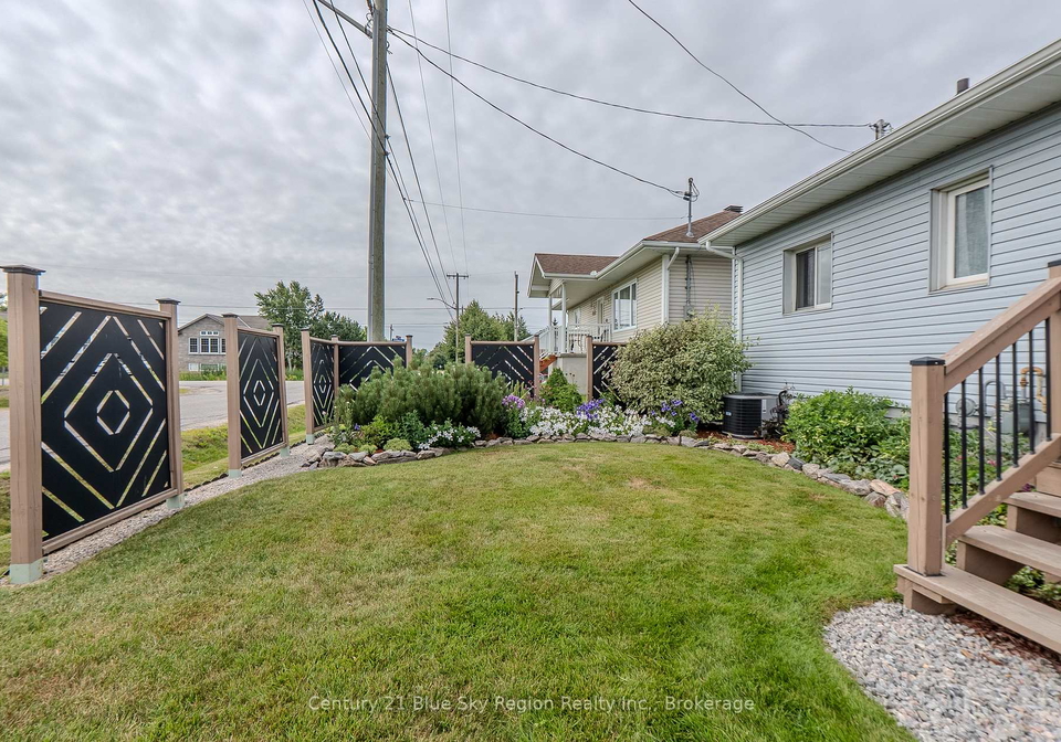1211-browning-street-north-bay-ontario-x12304436