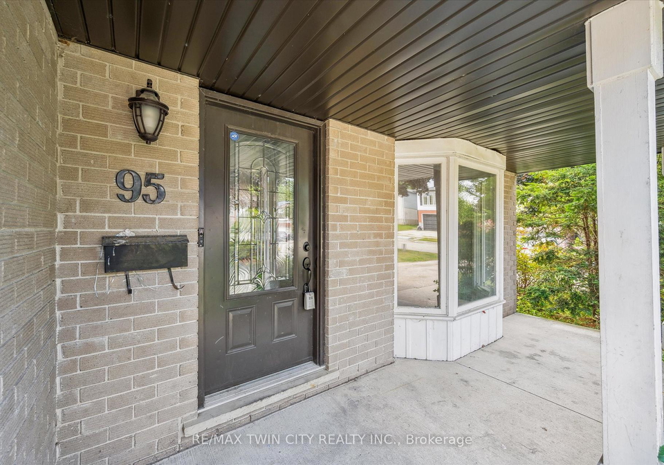 95-covington-crescent-kitchener-ontario-x12304705