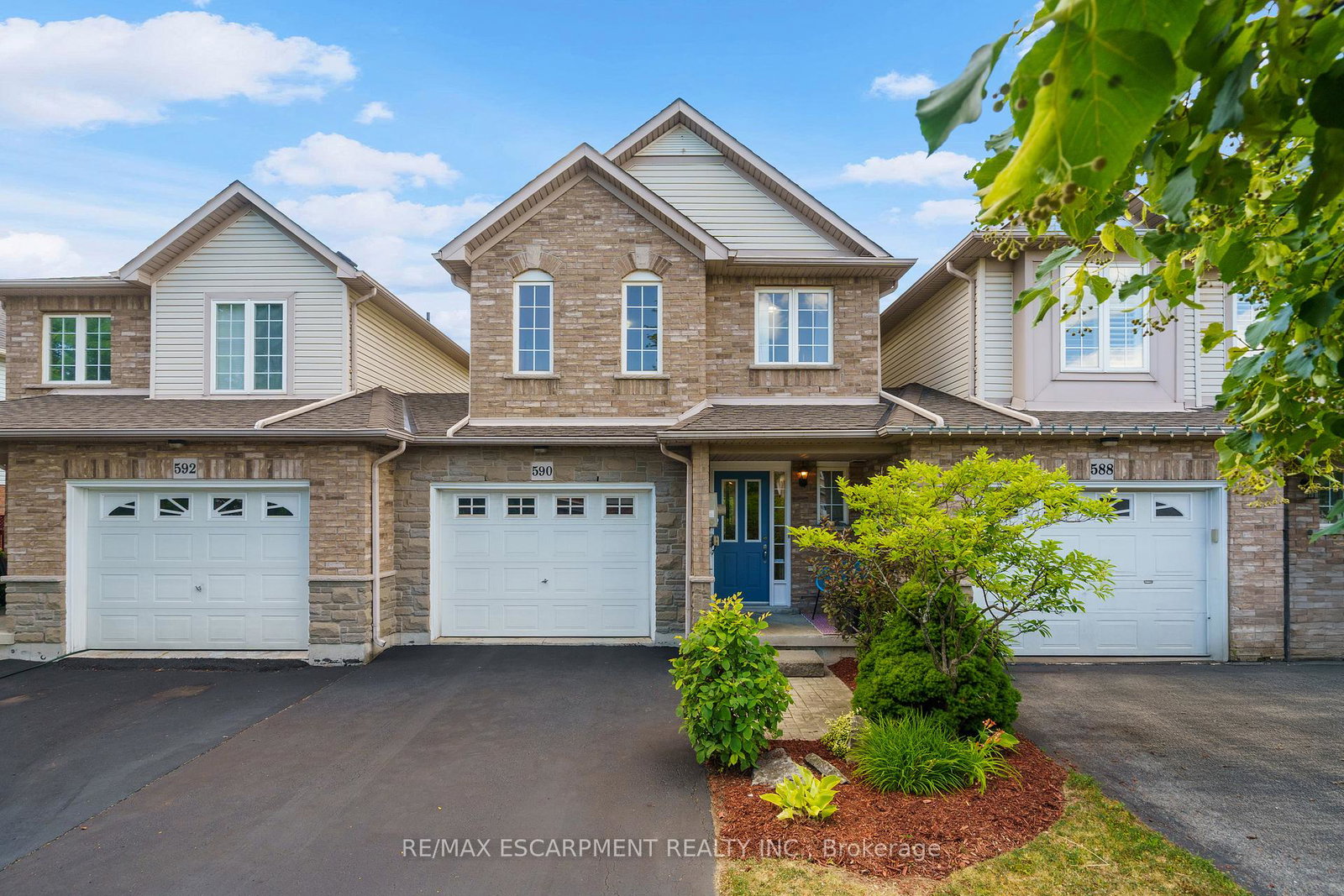 590-southridge-drive-hamilton-ontario-x12304781
