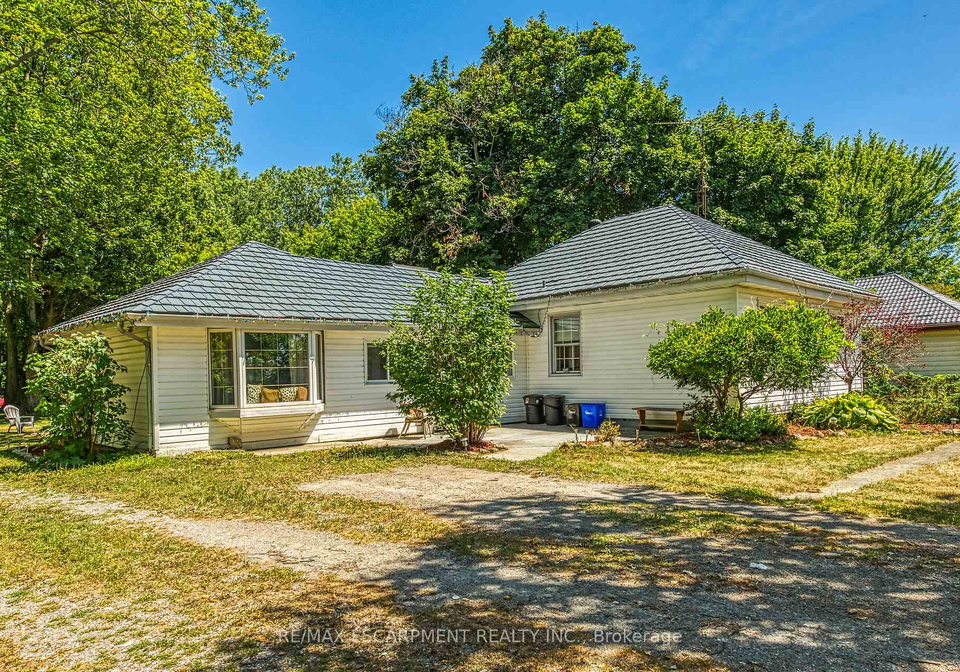 8241-highway-3-na-haldimand-ontario-x12304787