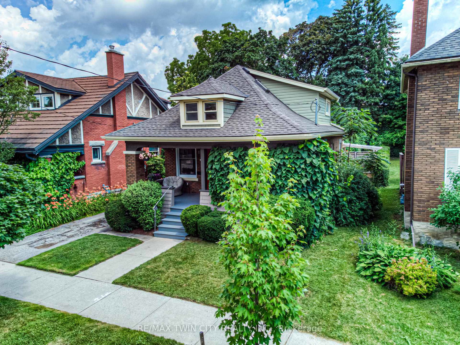 16-lydia-street-kitchener-ontario-x12304821