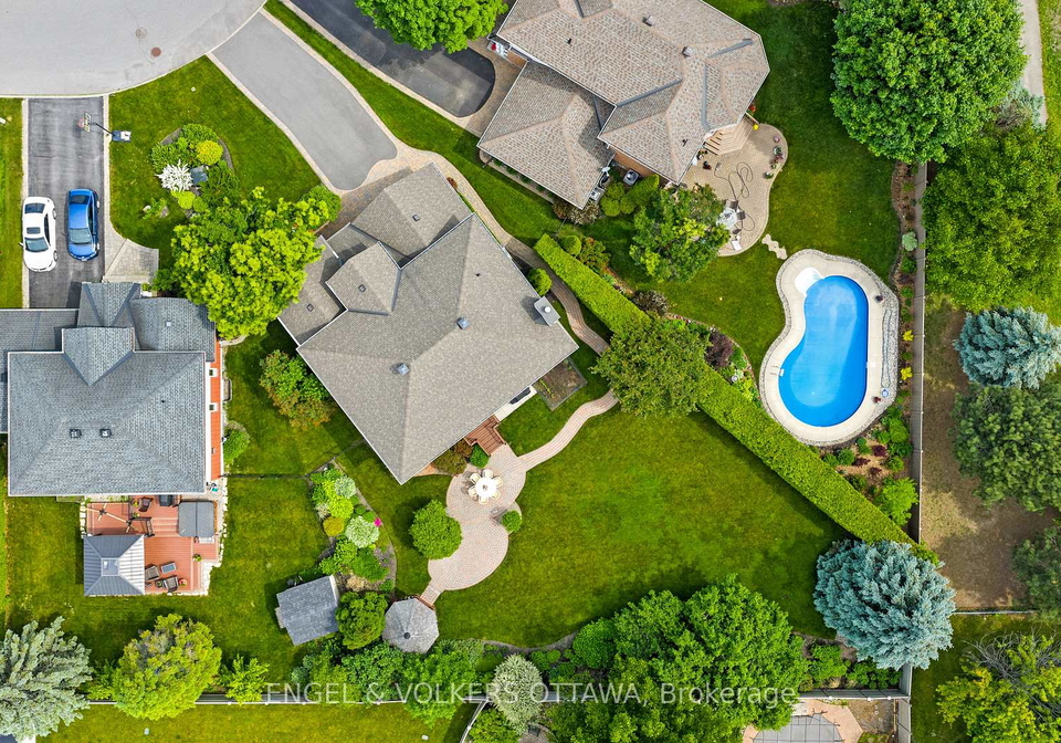 804-covehead-crescent-ottawa-ontario-x12304894
