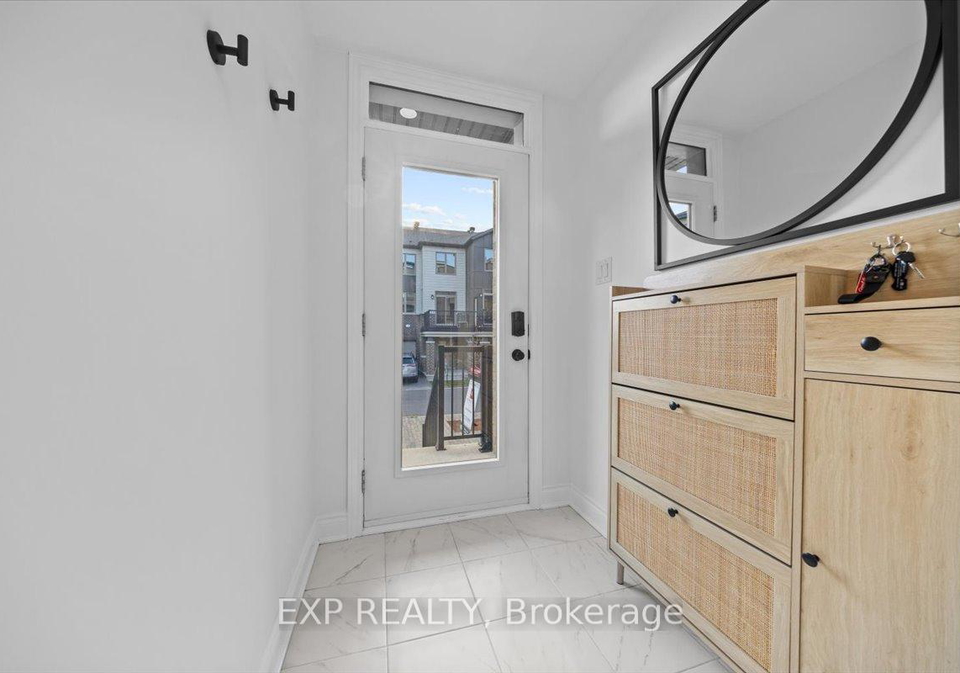 615-makwa-private-ottawa-ontario-x12305107