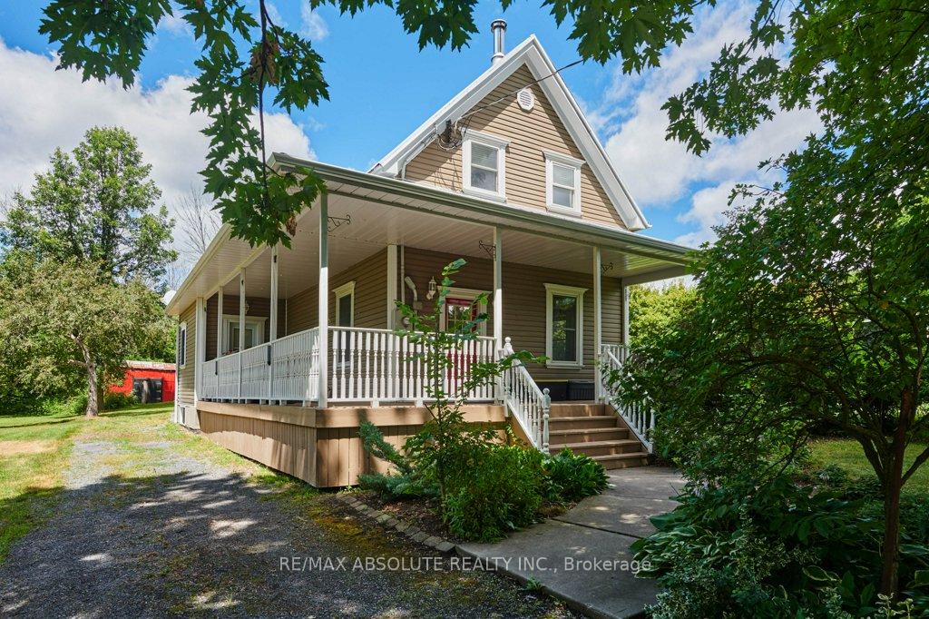 18597-dundas-street-south-glengarry-ontario-x12305230