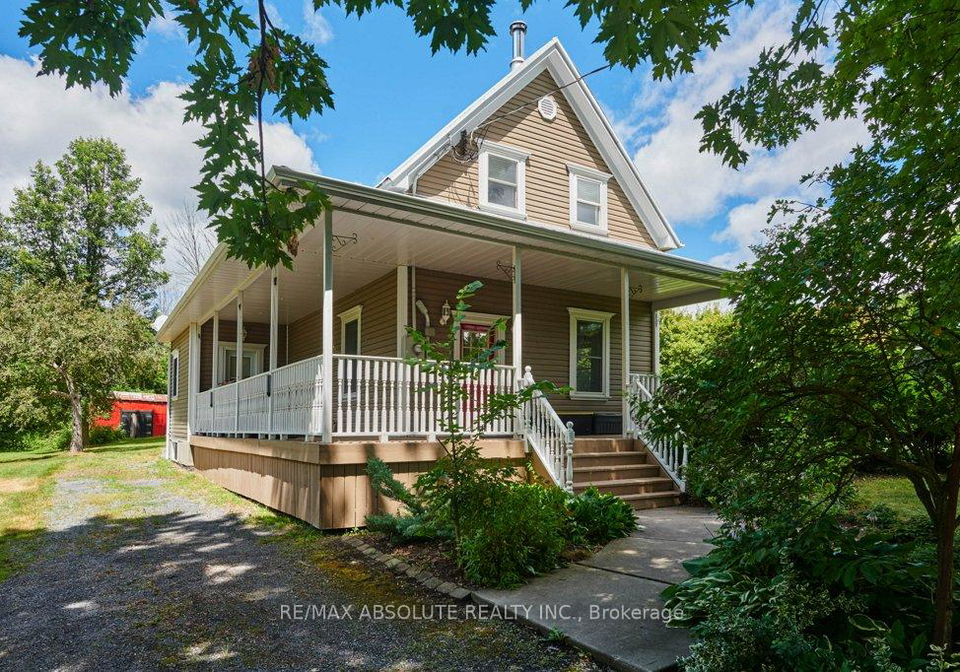 18597-dundas-street-south-glengarry-ontario-x12305230