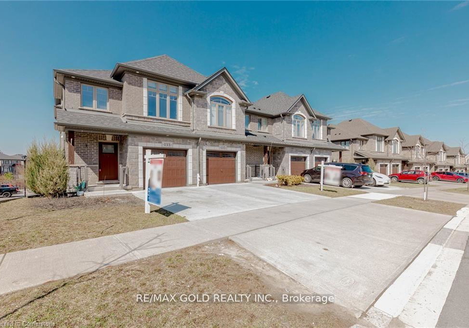 133-hollybrook-trail-kitchener-ontario-x12305235