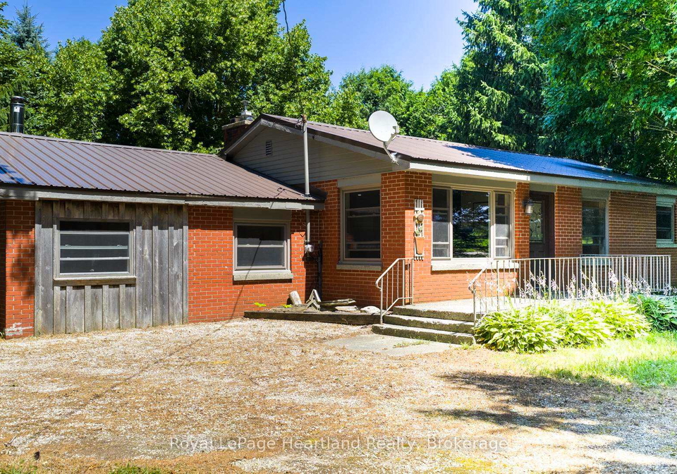 37752-bayfield-road-central-huron-ontario-x12305255