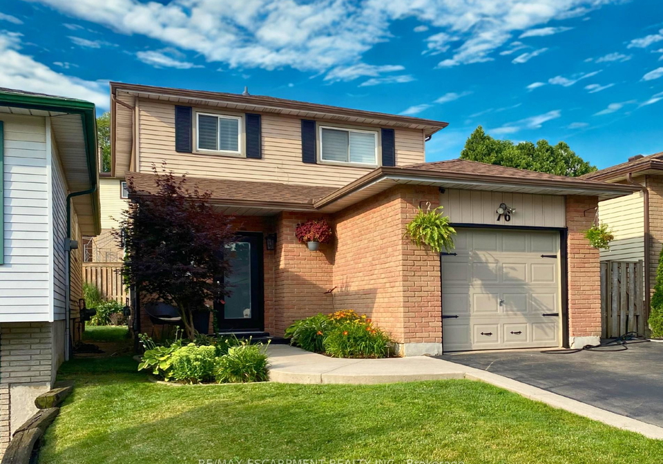 76-megna-court-hamilton-ontario-x12305351