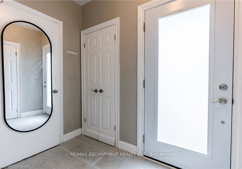 76-megna-court-hamilton-ontario-x12305351