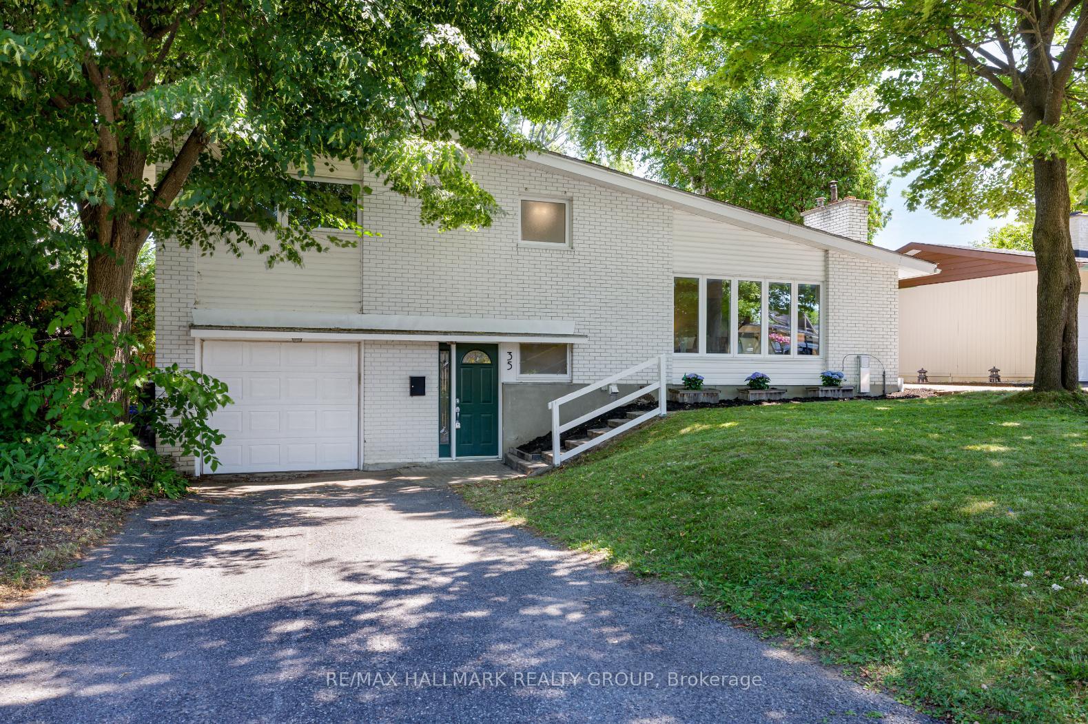 35-cleadon-drive-ottawa-ontario-x12305494