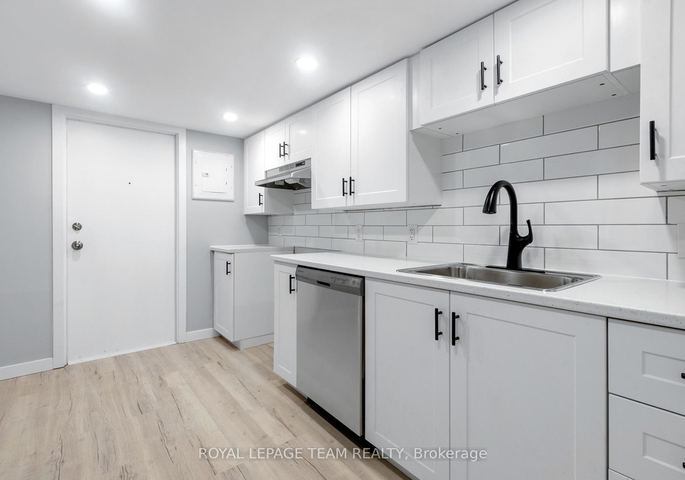 883-somerset-street-w-w-ottawa-ontario-x12305626