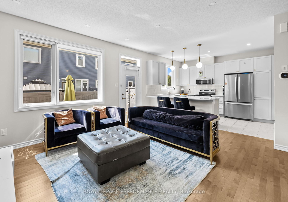 221-argonaut-circle-ottawa-ontario-x12305628
